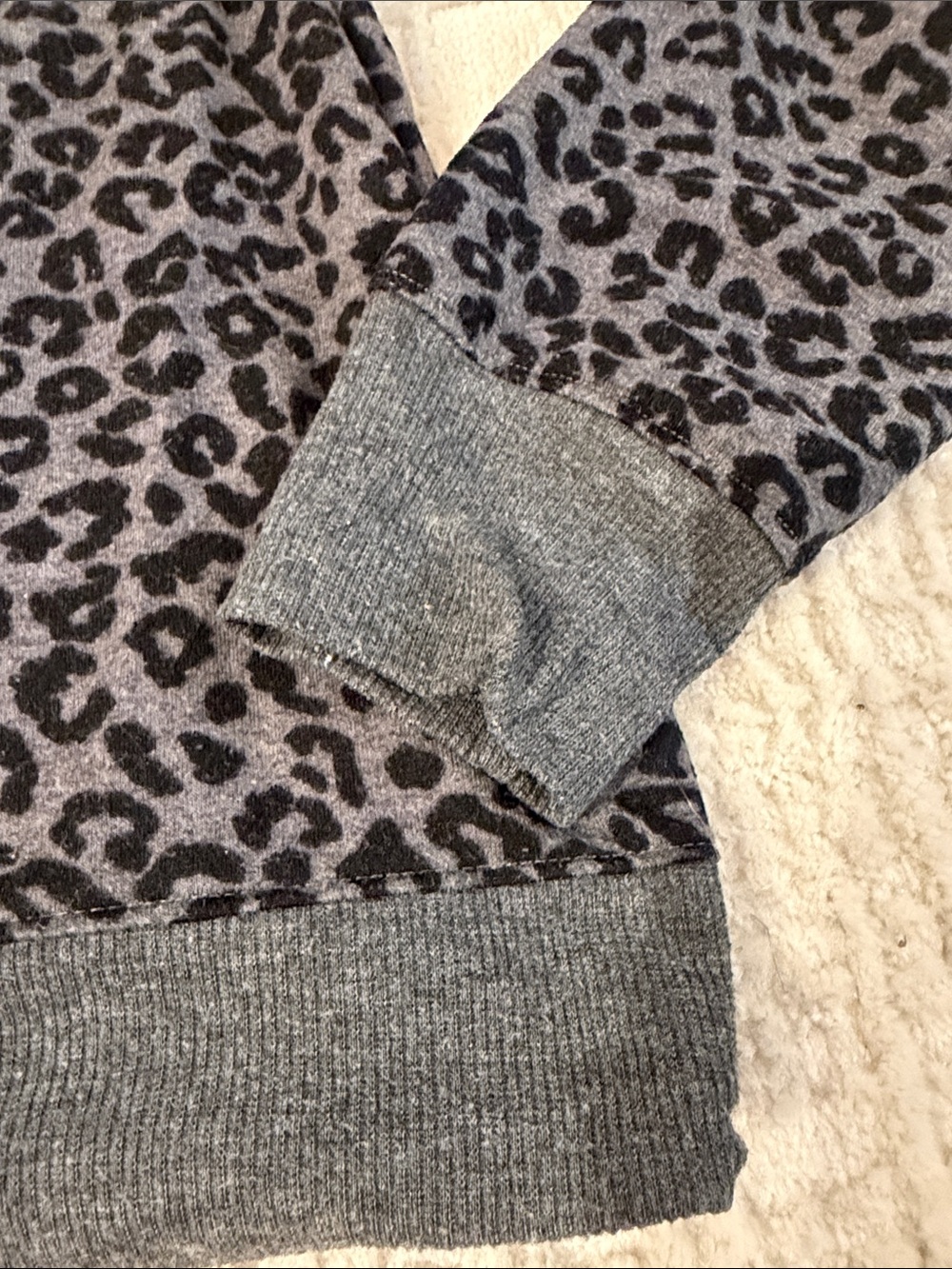 Splendid Gray Leopard-Print Sweat Set - Picture 7 of 8